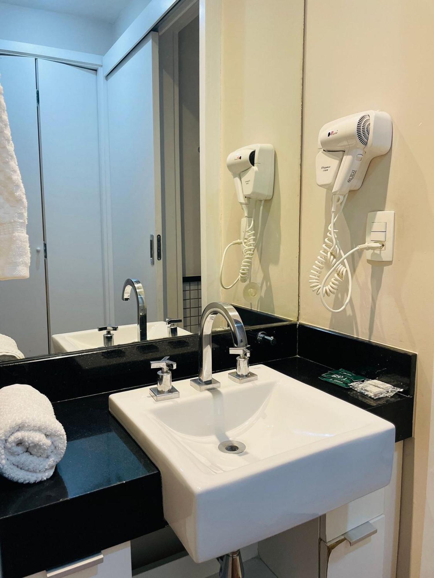 Morada Estanconfor Berrini - Flat Em Hotel Premium No Brooklin Сан-Пауло Экстерьер фото